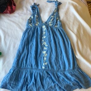 Blue flowy summer dress!